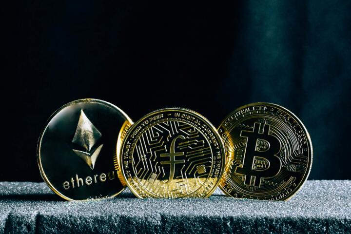 How to Convert Stablecoins to Cash Safely